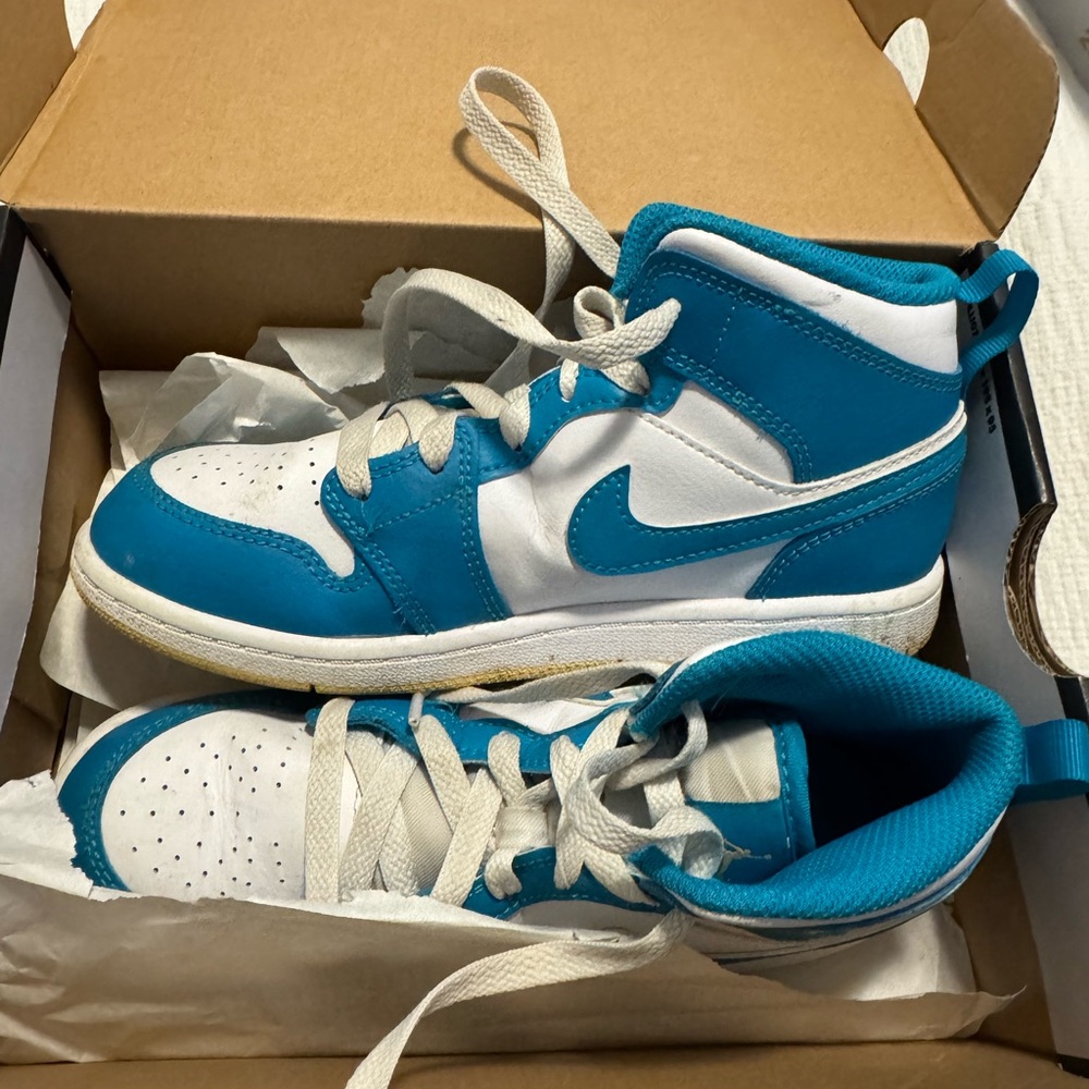 Jordan Kids Blue and White Sneakers with Box